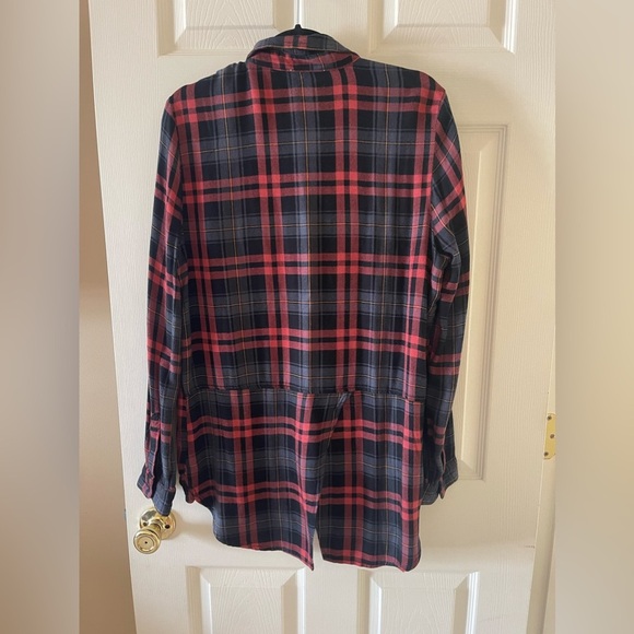 Beach Lunch Lounge button down • Women’s medium - Picture 6 of 8